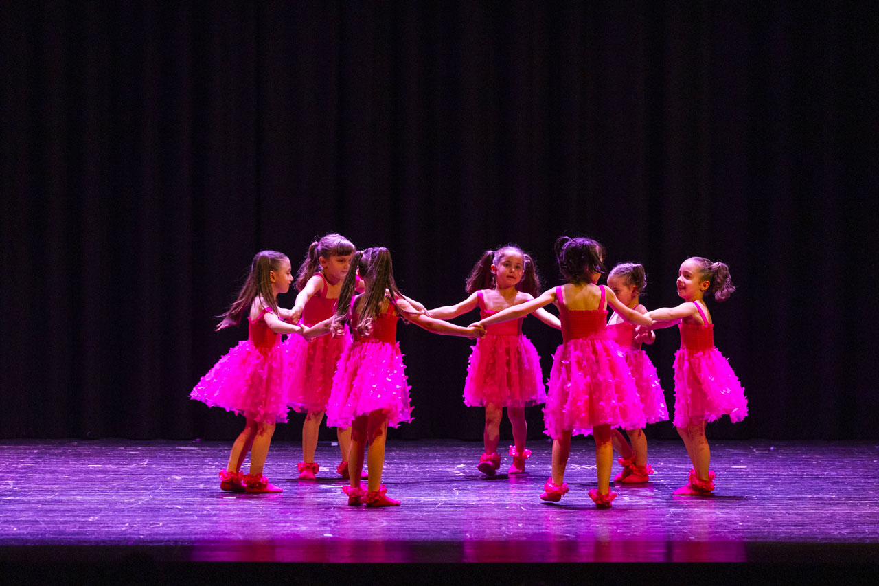 Bimbe primi passi di danza